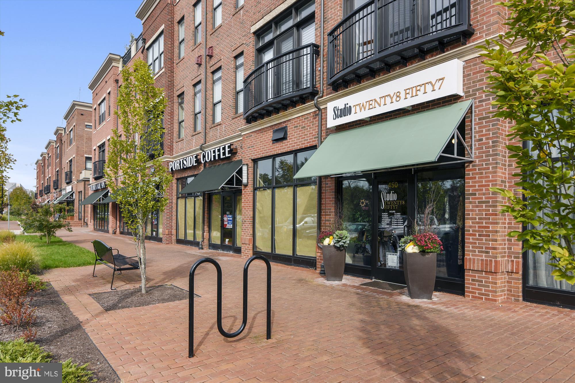 CRESCENT PLACE - Residential