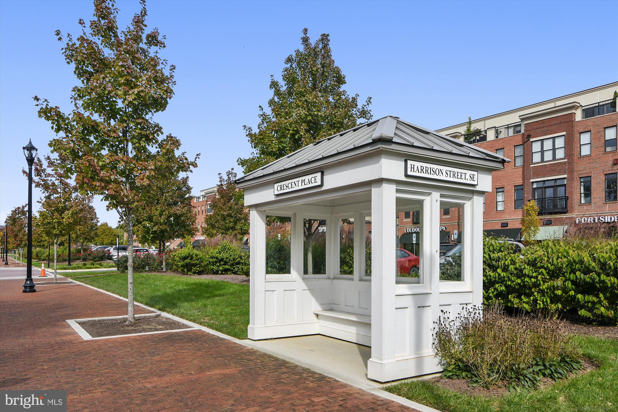 CRESCENT PLACE - Residential