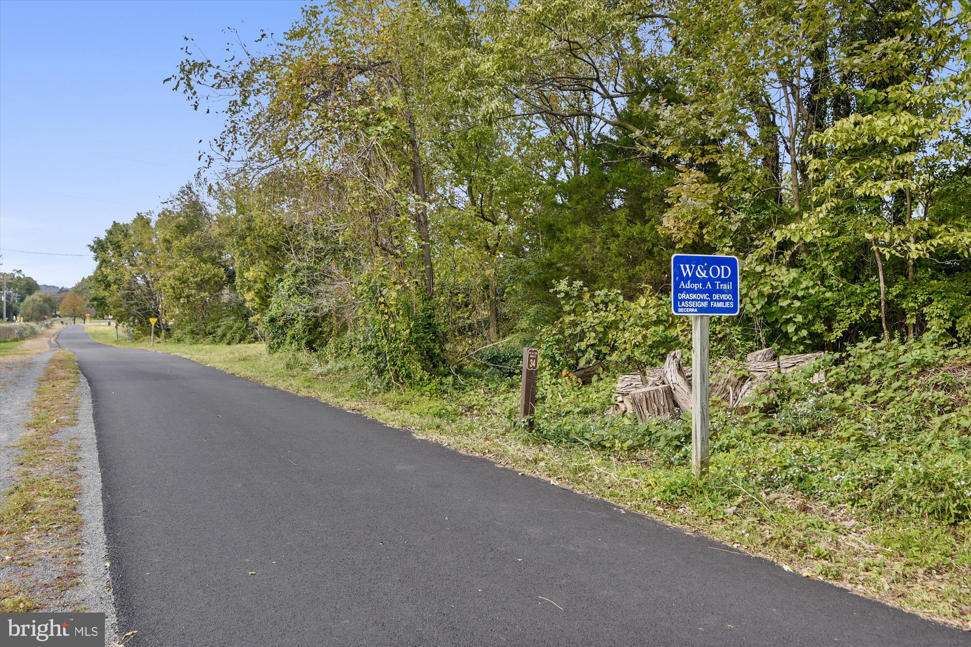 CRESCENT PLACE - Residential