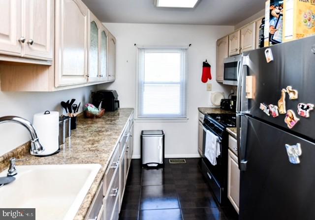 KETTERING - Residential Lease