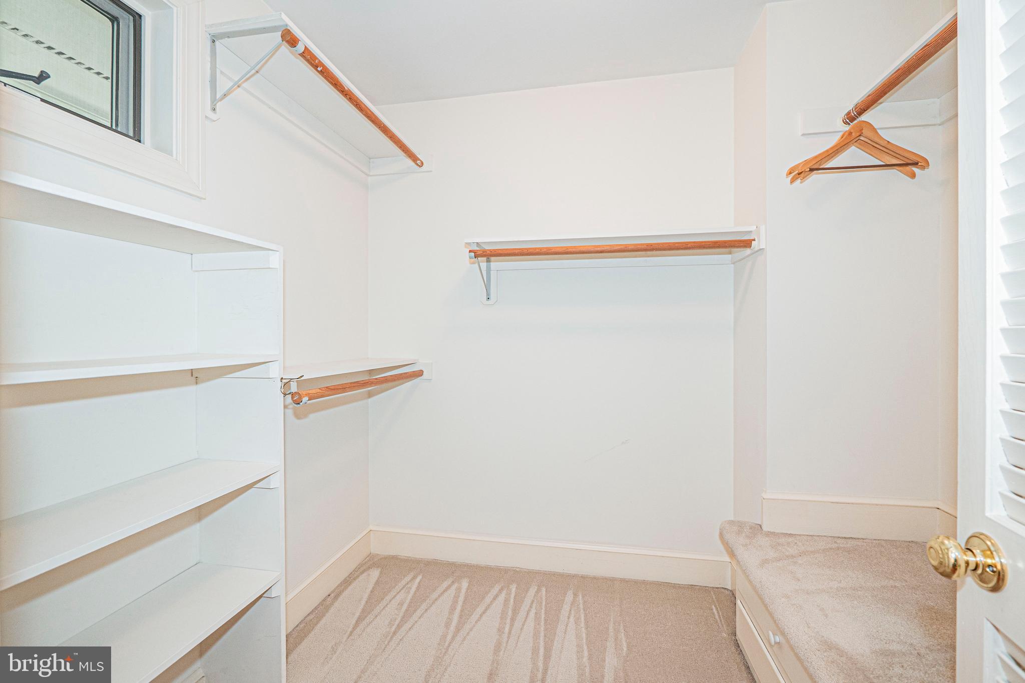 BANNER COUNTRY - Residential