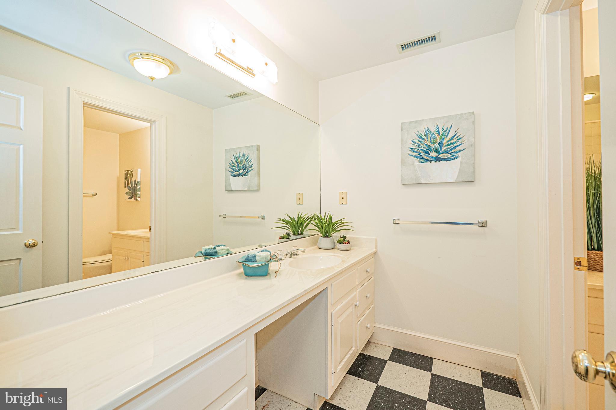 BANNER COUNTRY - Residential