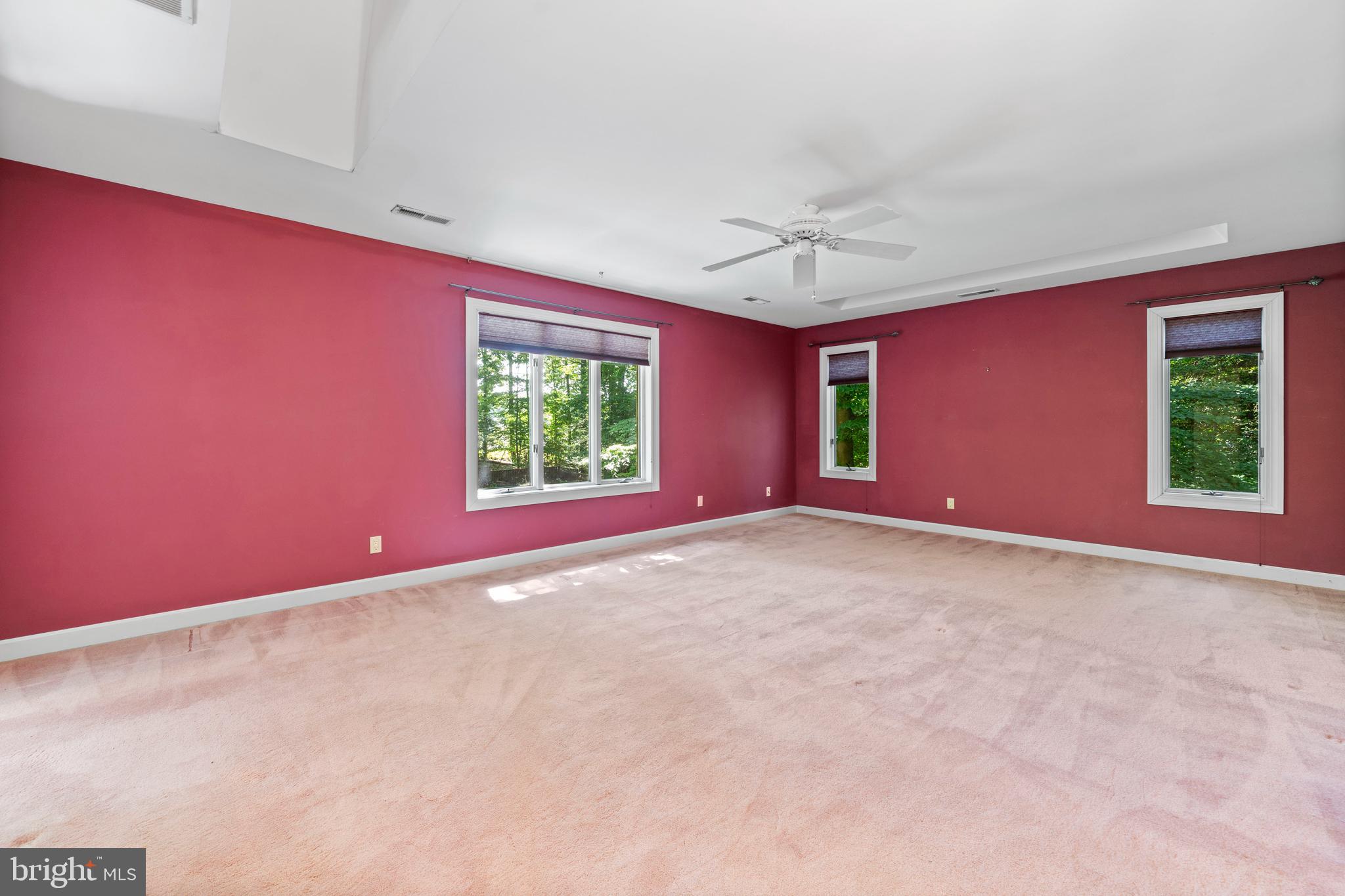 KERRICK MANOR - Residential