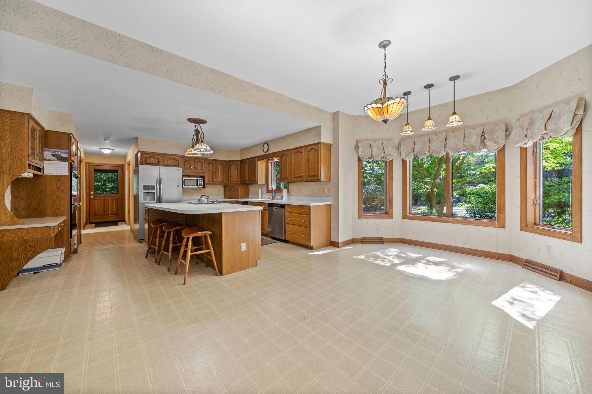 KERRICK MANOR - Residential