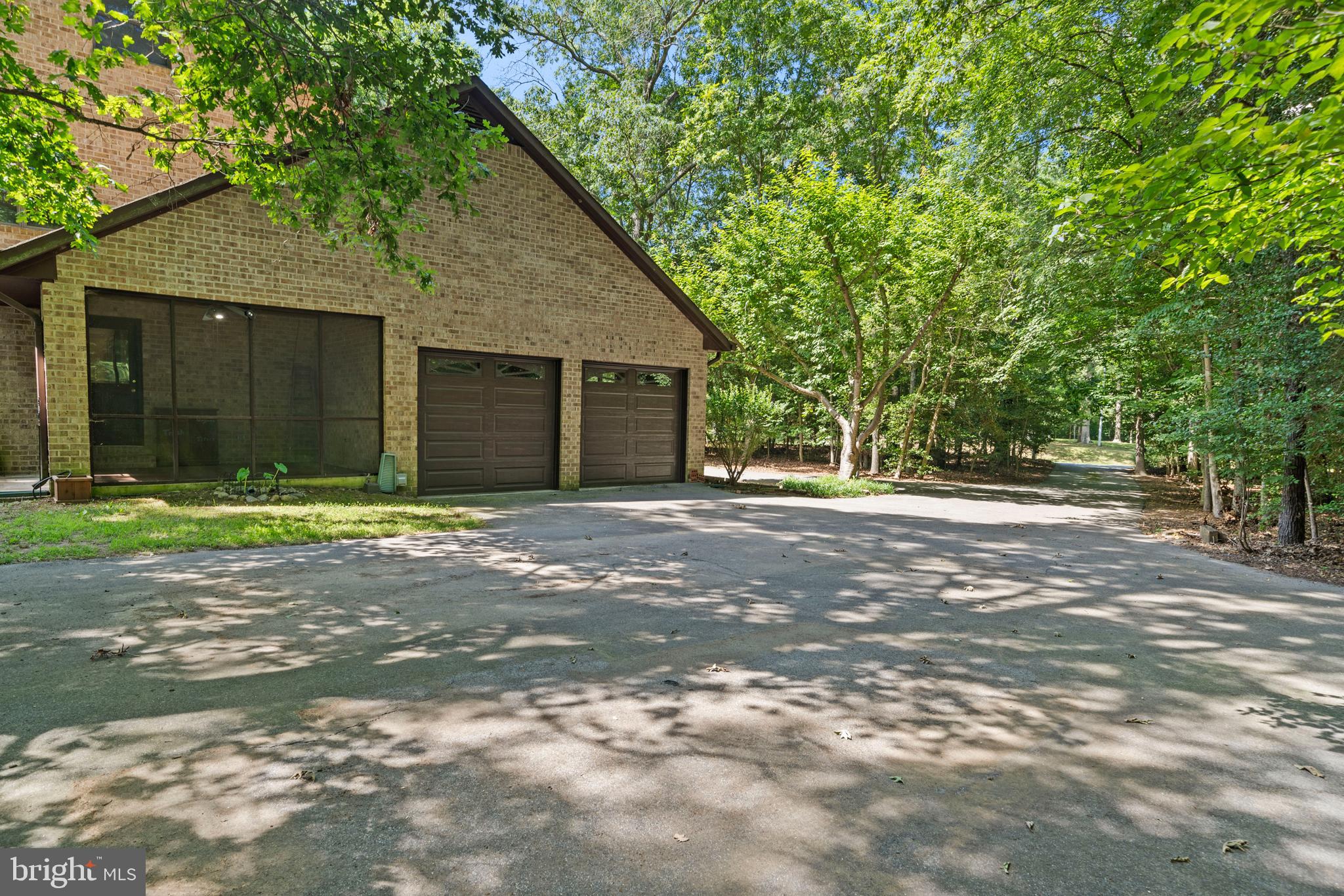 KERRICK MANOR - Residential