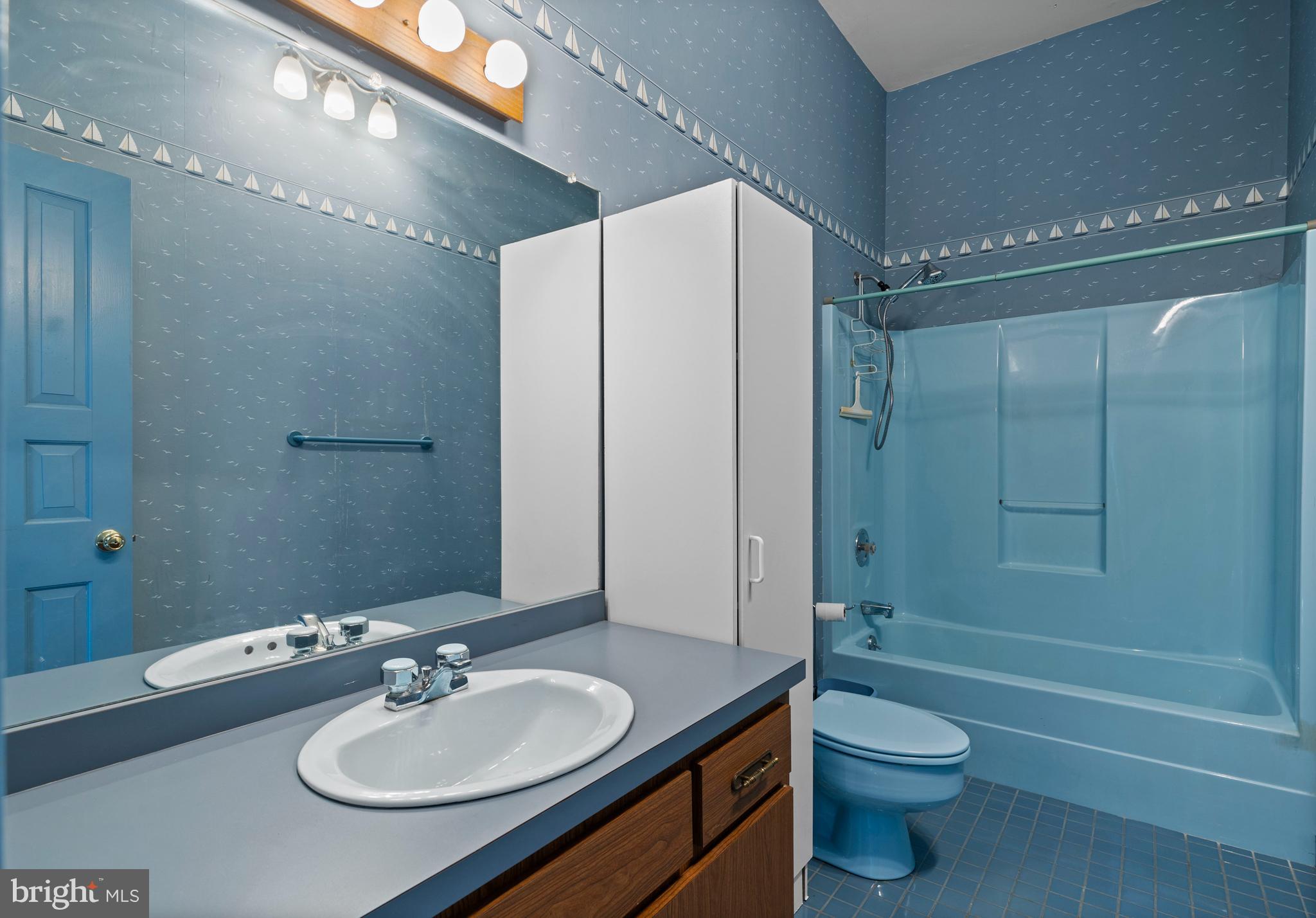 KERRICK MANOR - Residential