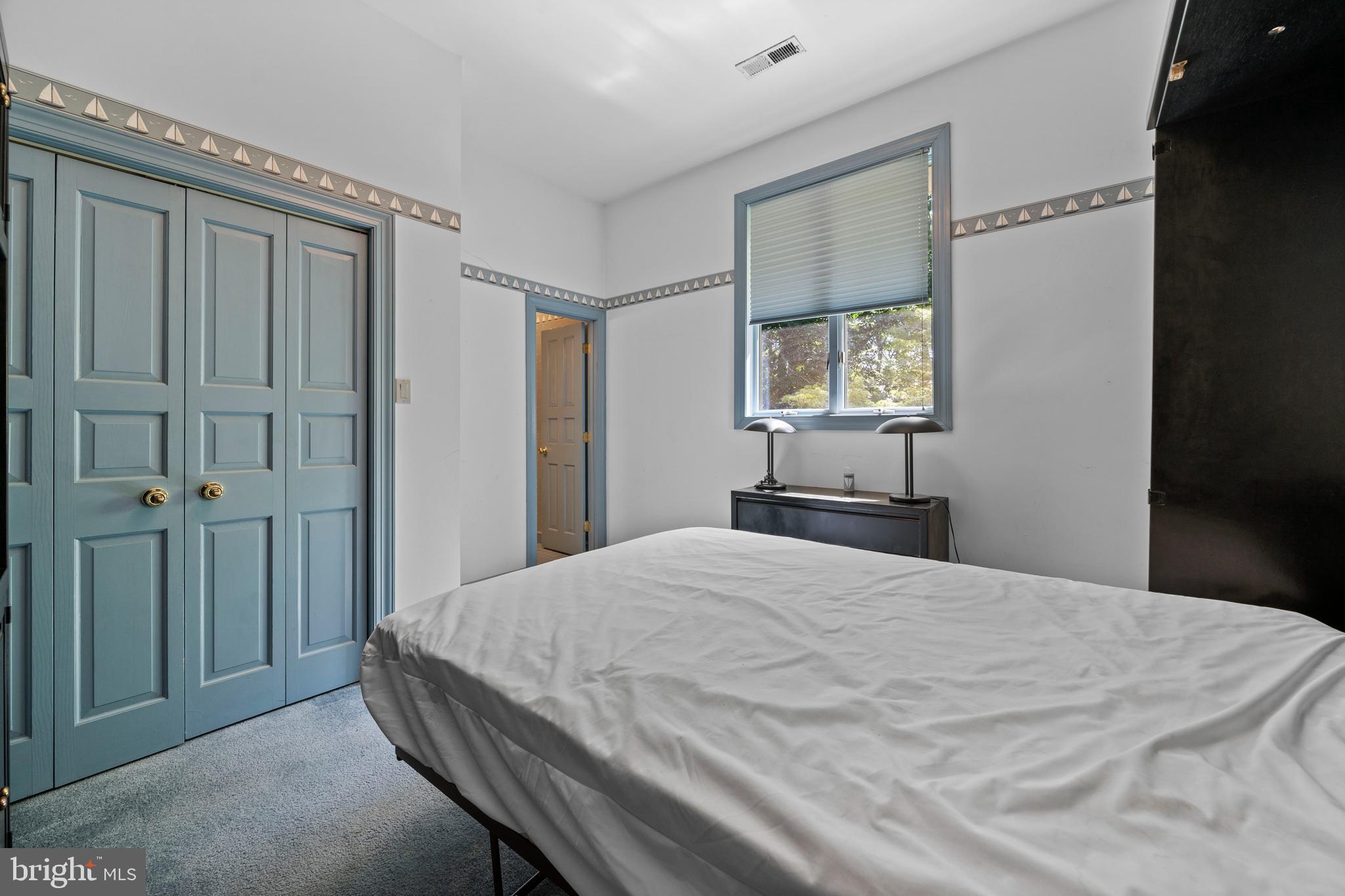 KERRICK MANOR - Residential