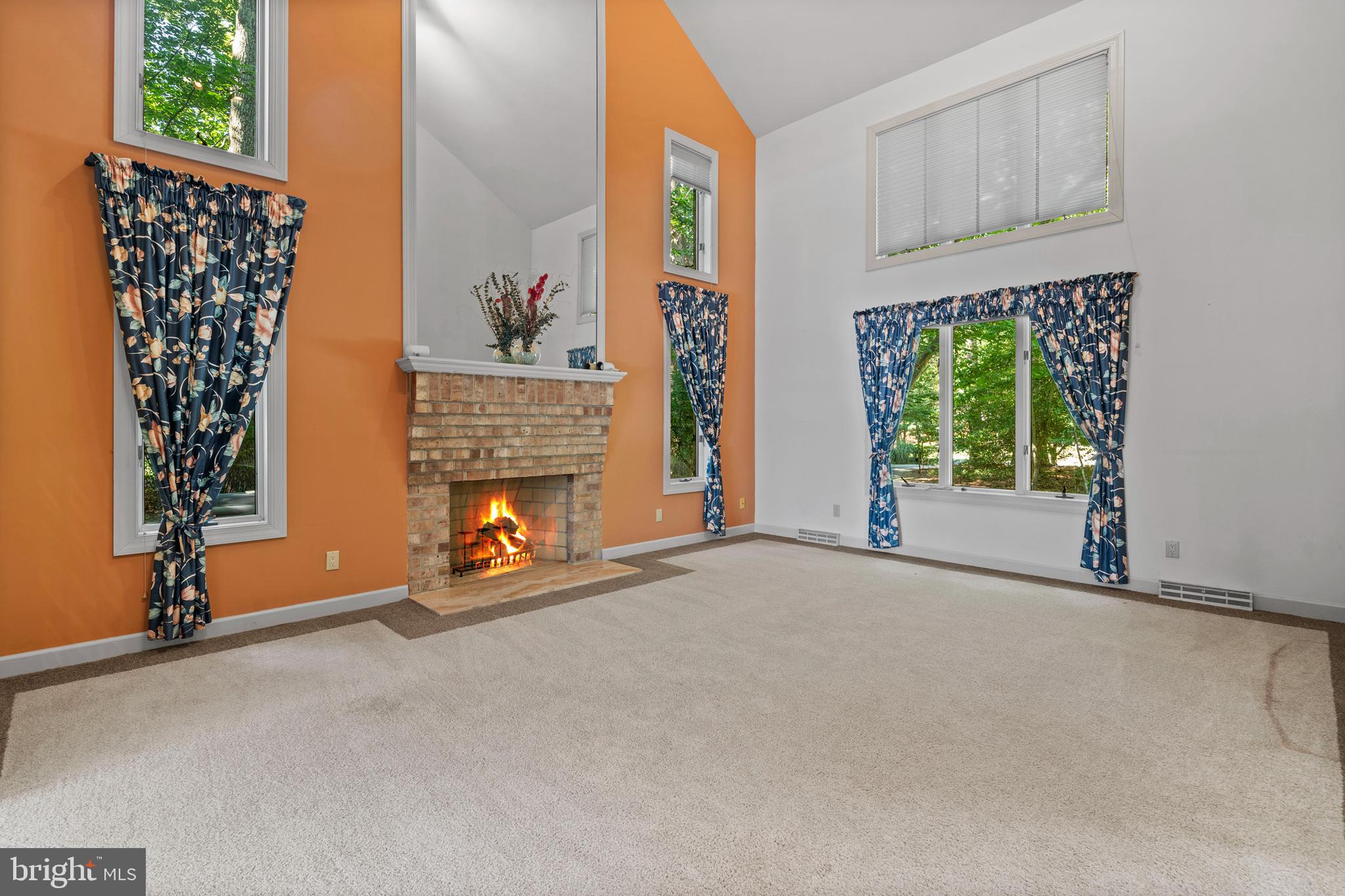 KERRICK MANOR - Residential