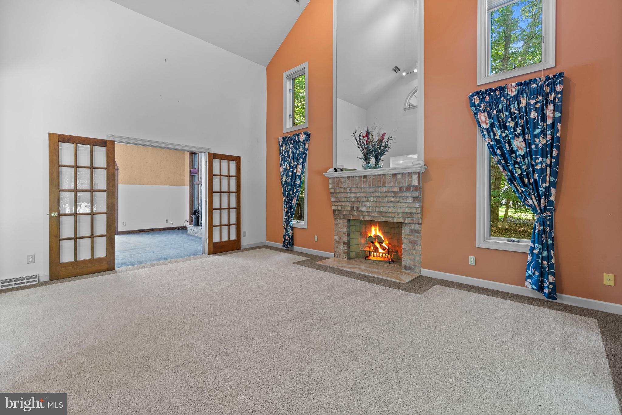 KERRICK MANOR - Residential