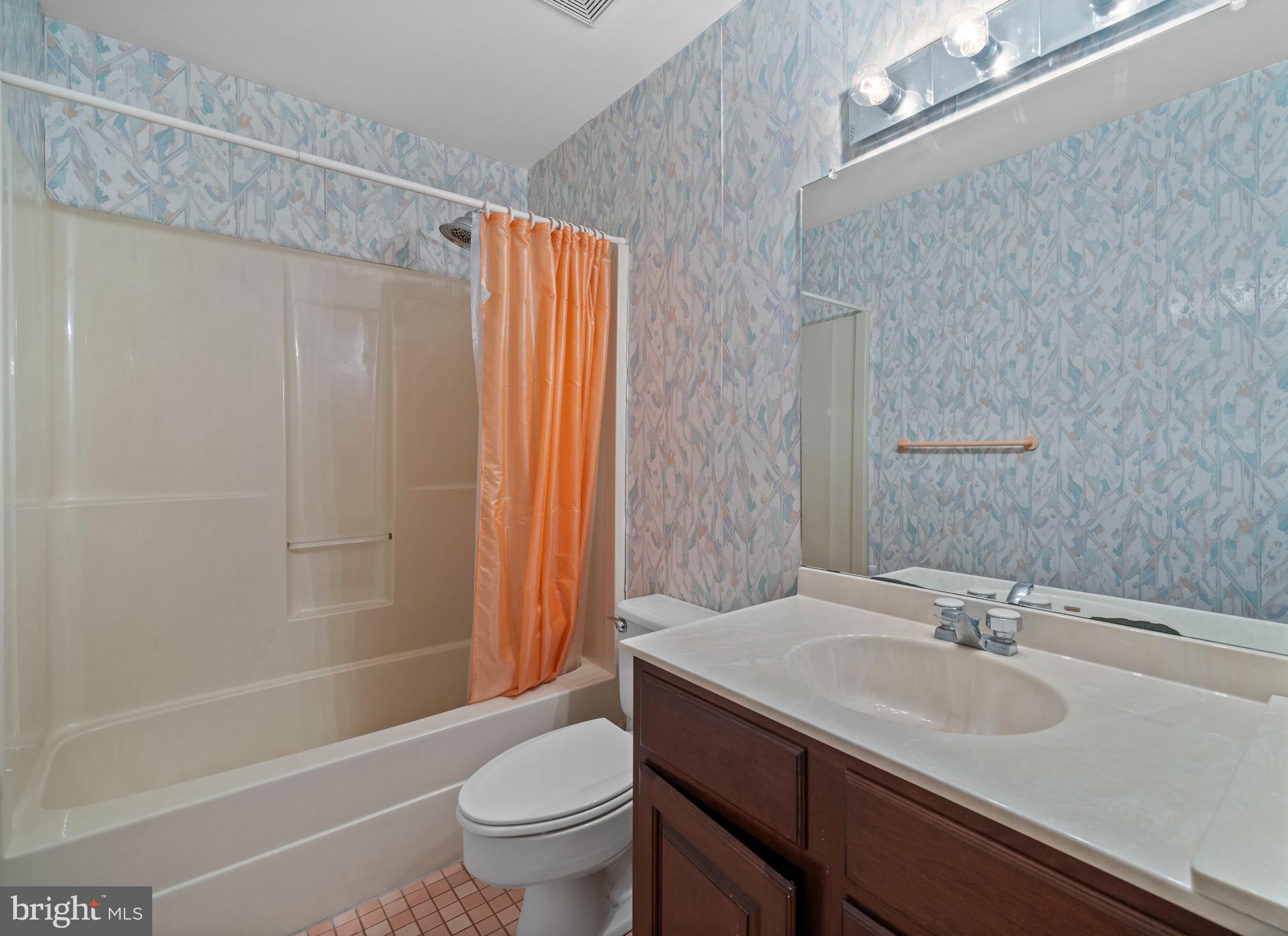 KERRICK MANOR - Residential