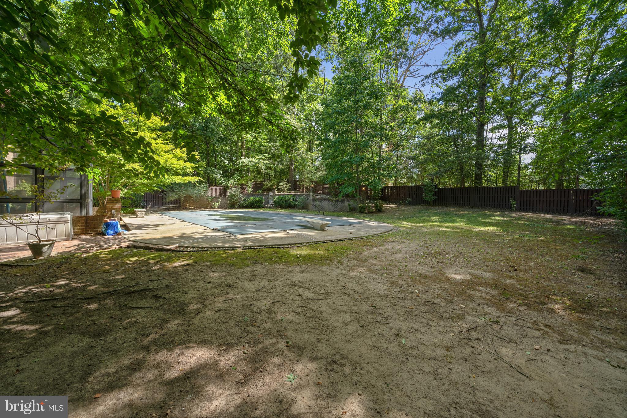 KERRICK MANOR - Residential