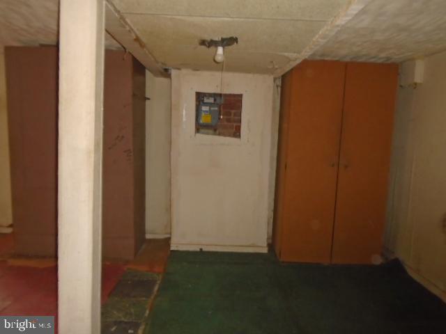 WOODMERE - Residential