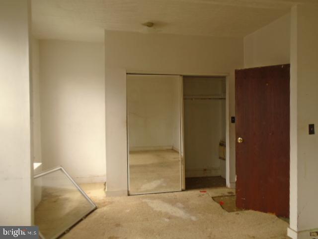 WOODMERE - Residential