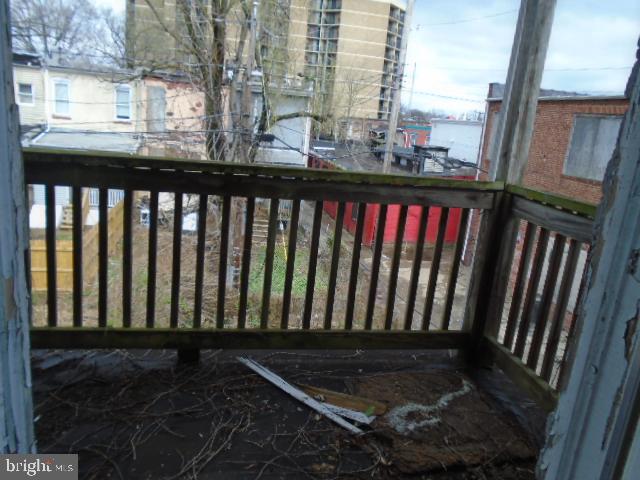 WOODMERE - Residential