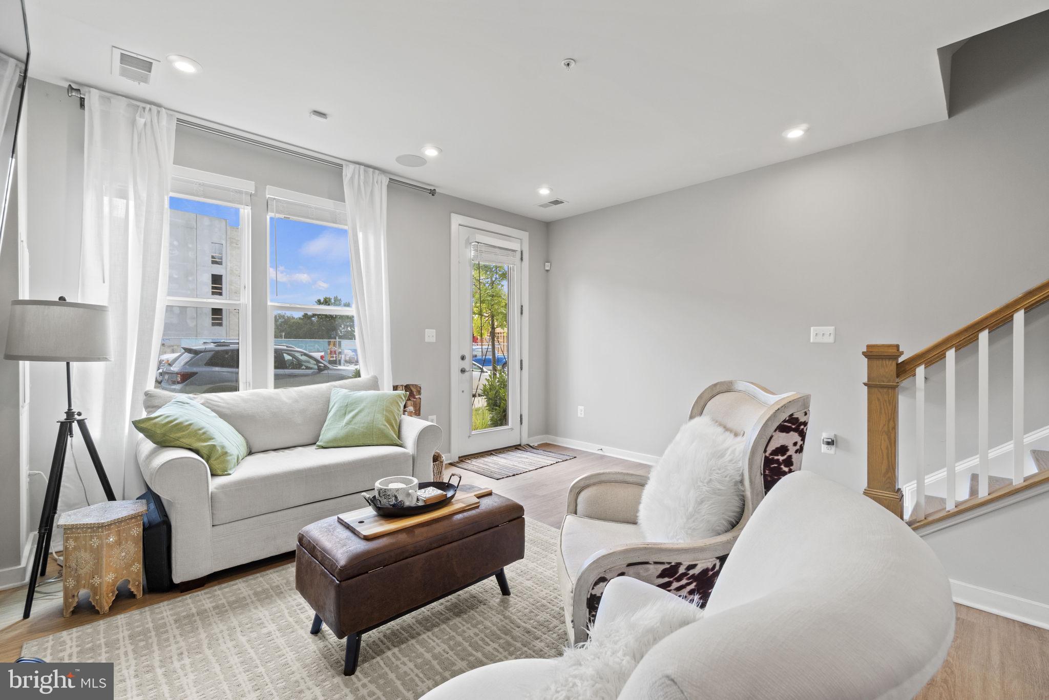 WEST HYATTSVILLE - Residential Lease