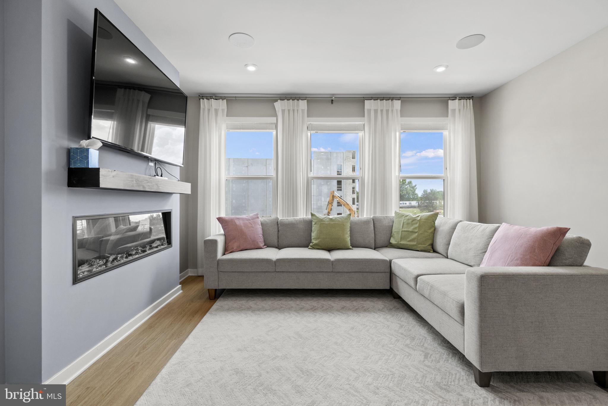 WEST HYATTSVILLE - Residential Lease