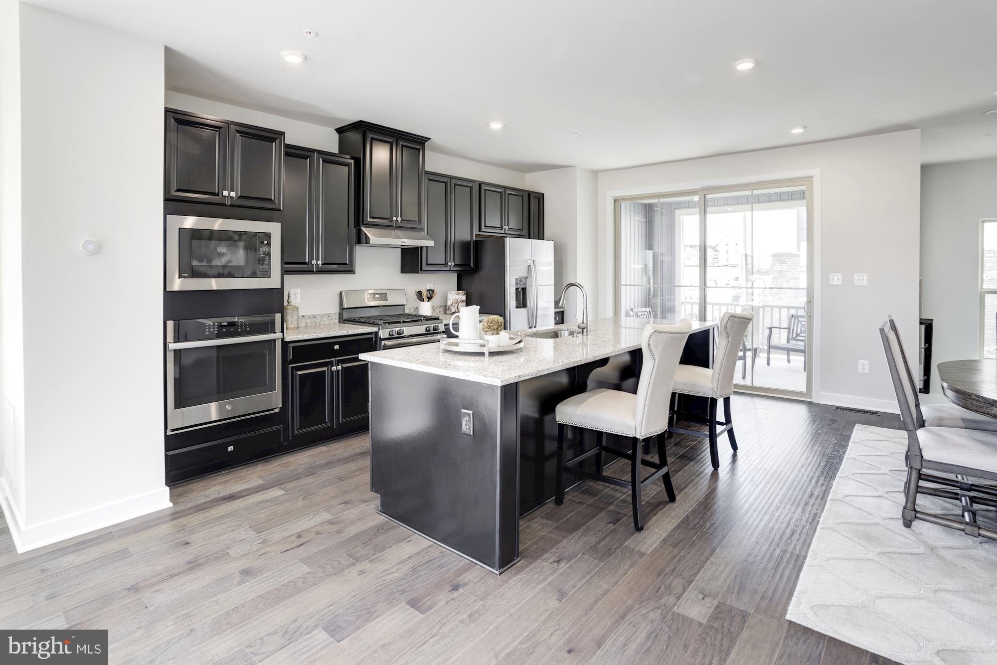 PARKSIDE - Residential