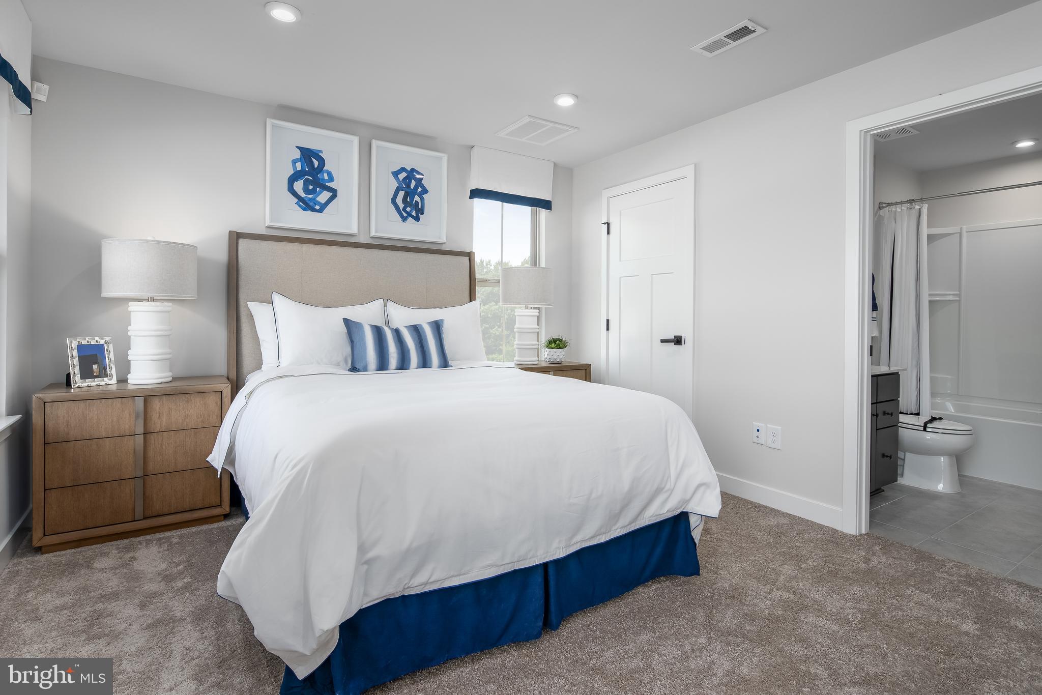 PARKSIDE - Residential