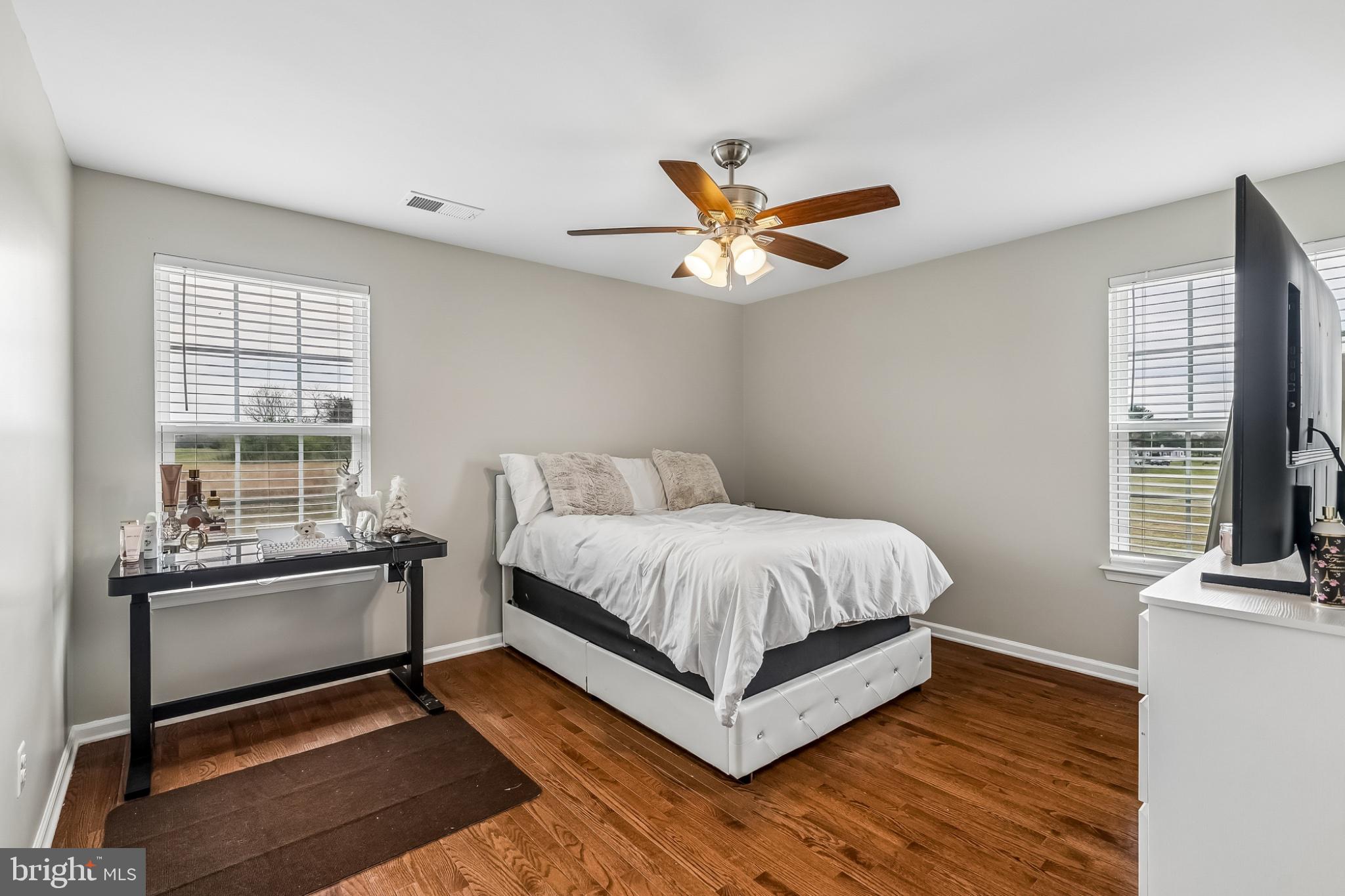 CARRIAGE FORD - Residential
