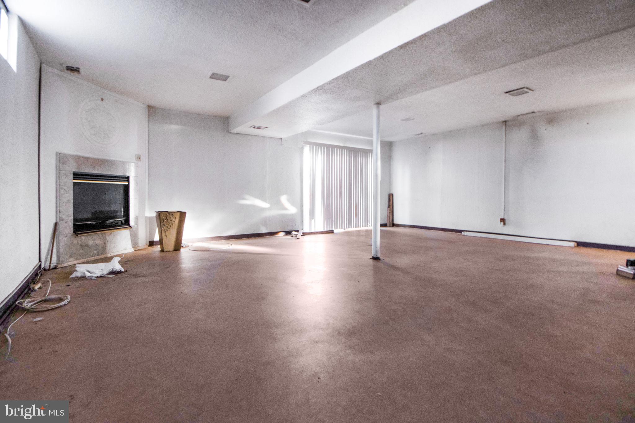 LAYDON PARK - Residential