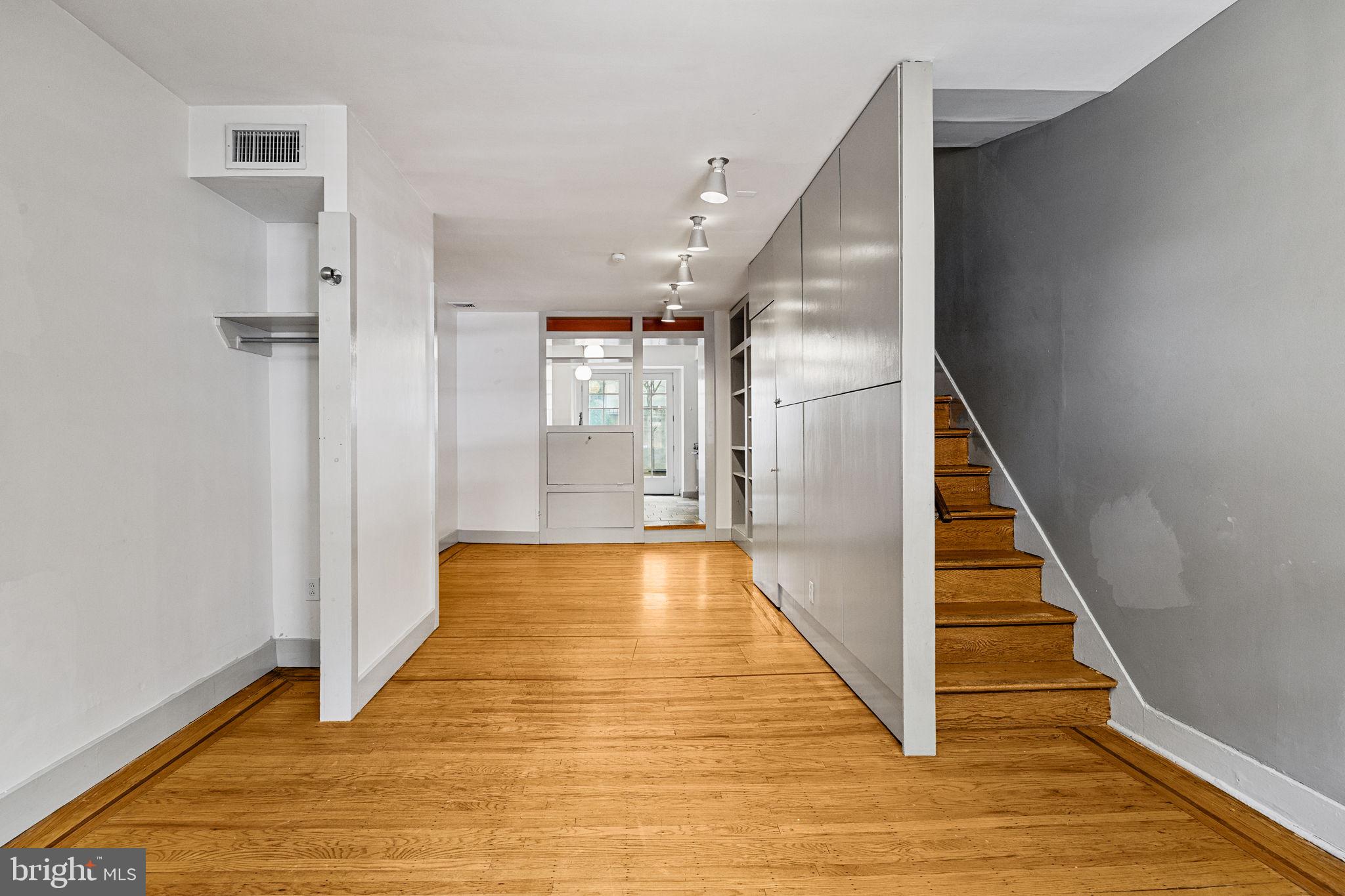 FITLER SQUARE - Residential Lease