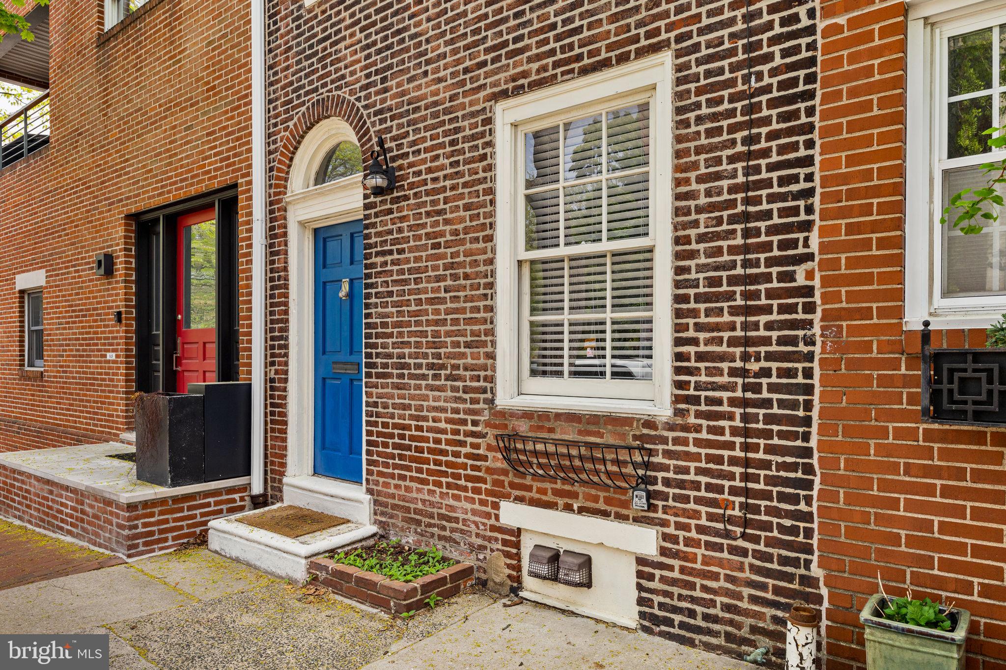 FITLER SQUARE - Residential Lease