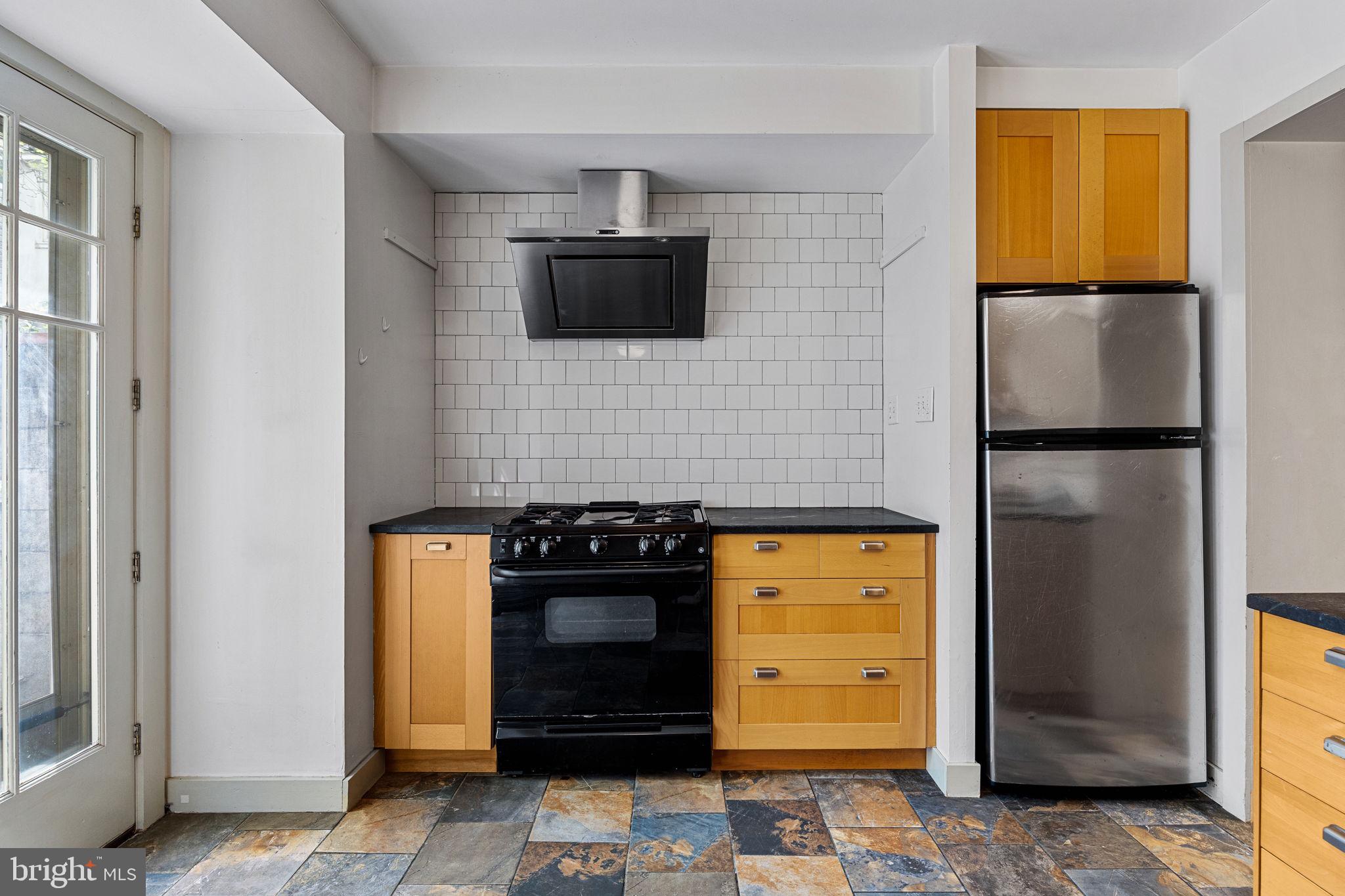 FITLER SQUARE - Residential Lease