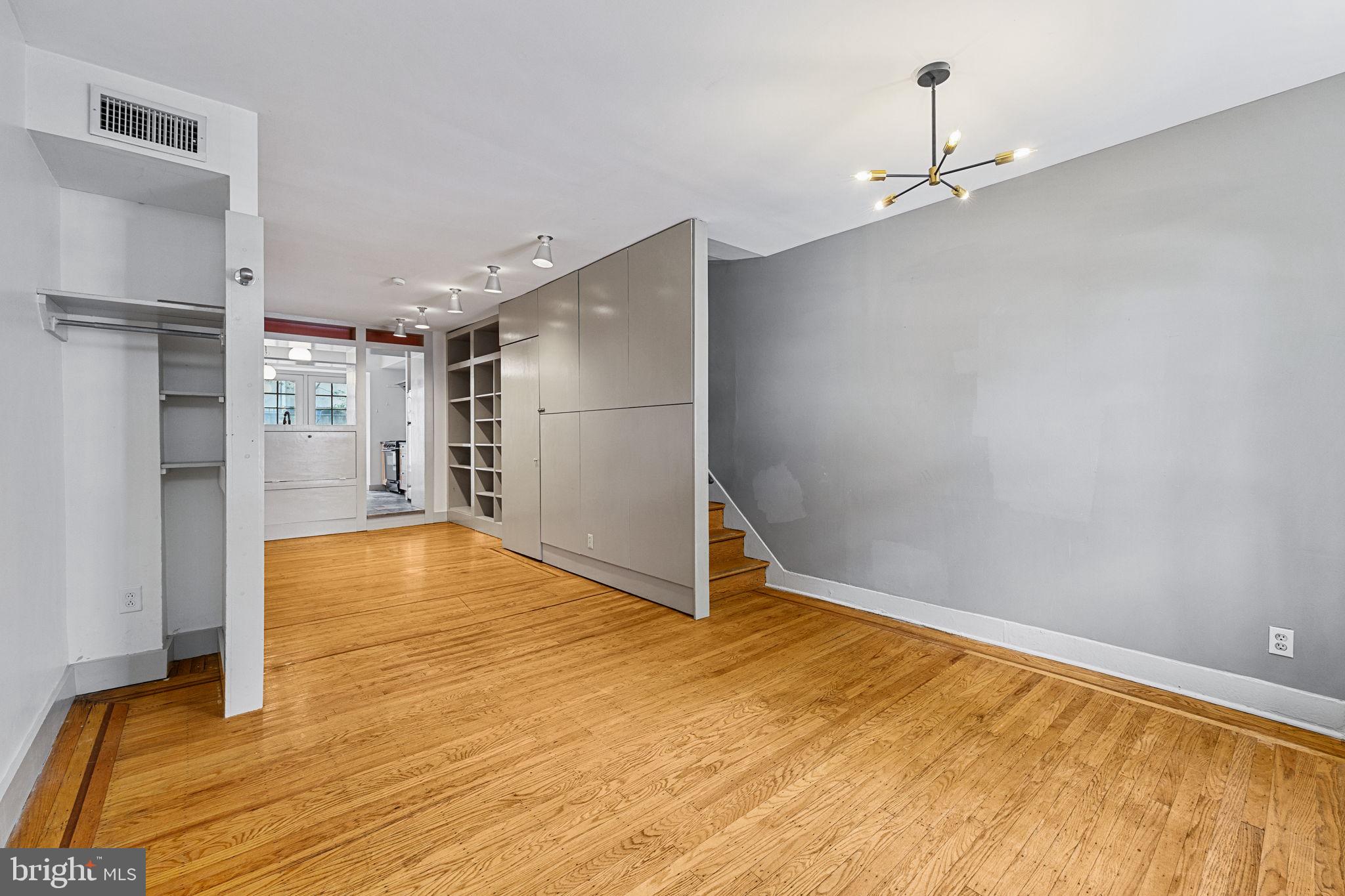 FITLER SQUARE - Residential Lease