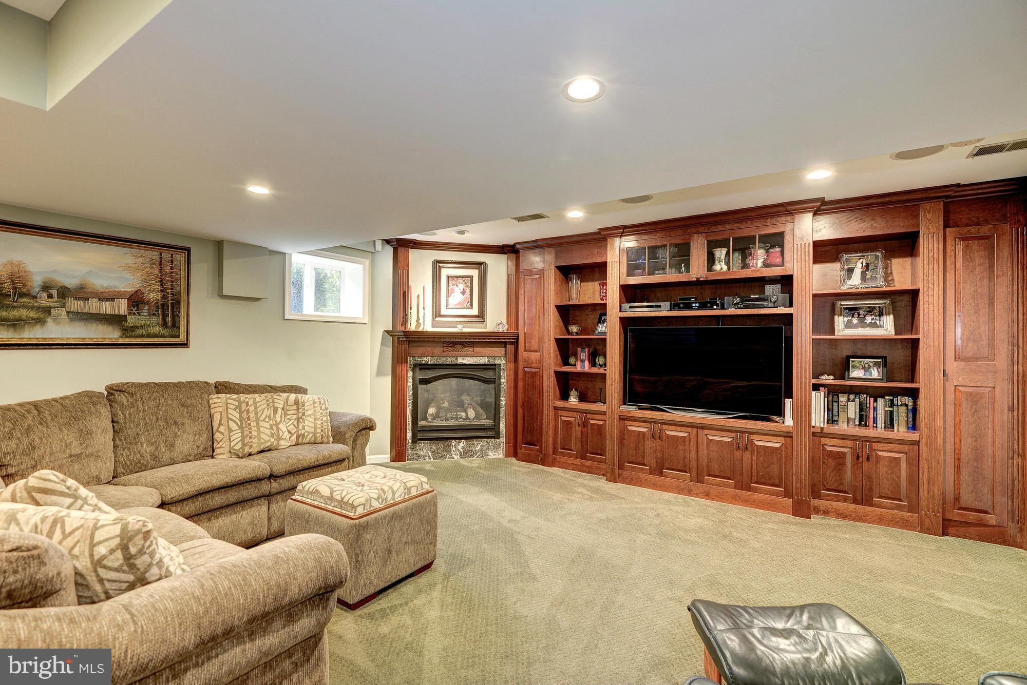 TIMBERLY SOUTH - Residential