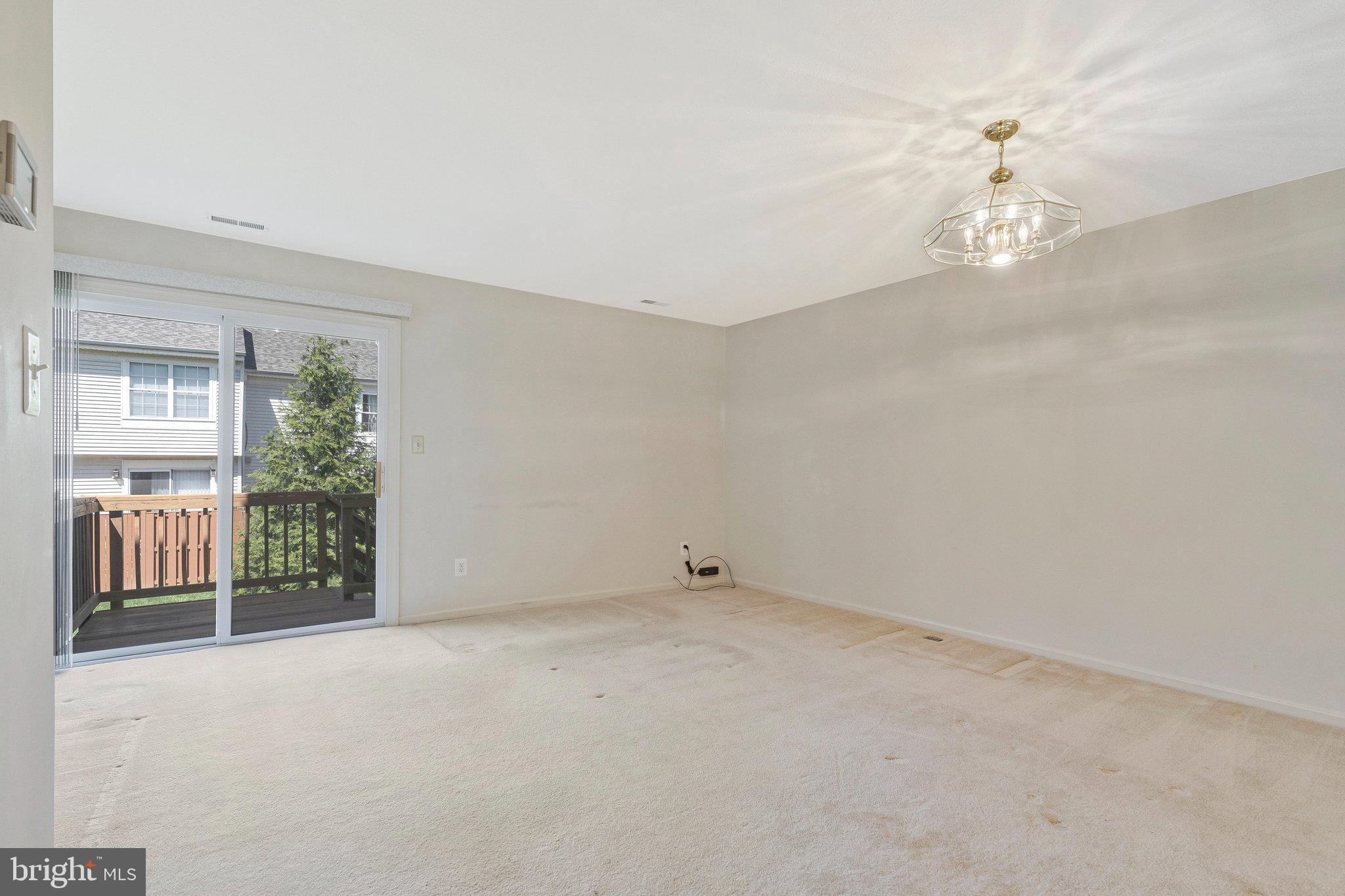 ROLLING RIDGE - Residential