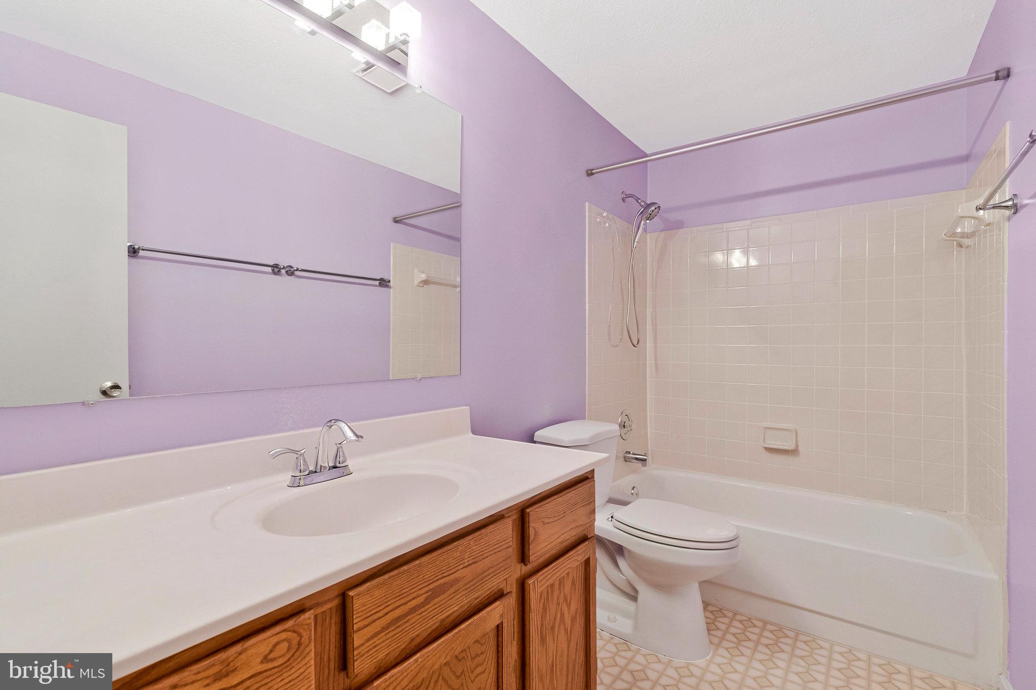 ROLLING RIDGE - Residential