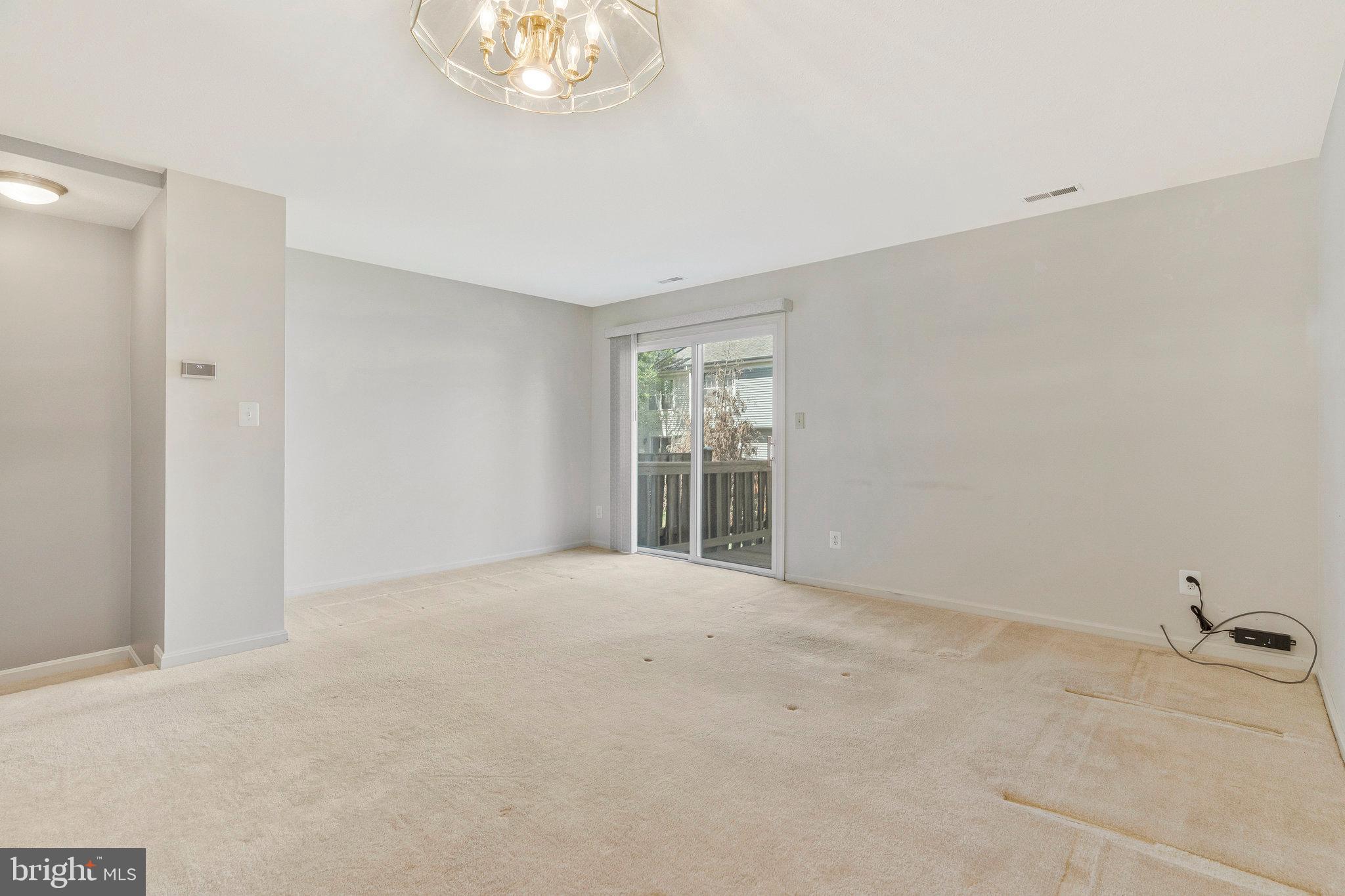 ROLLING RIDGE - Residential