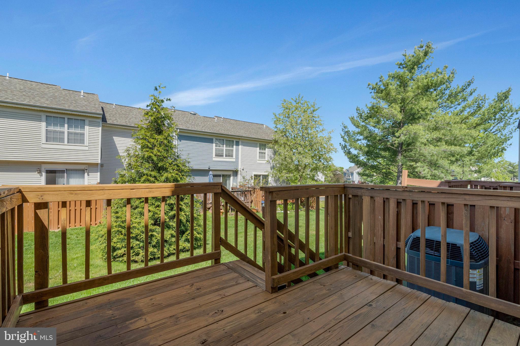 ROLLING RIDGE - Residential