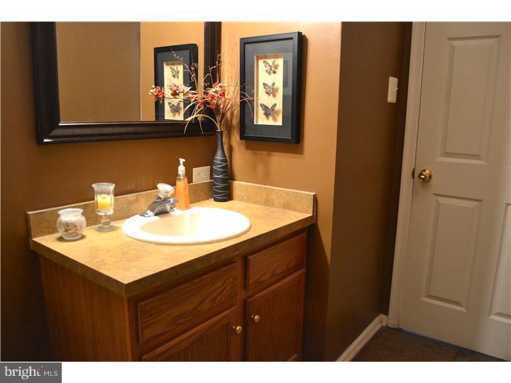 COUNTRY RIDGE - Residential