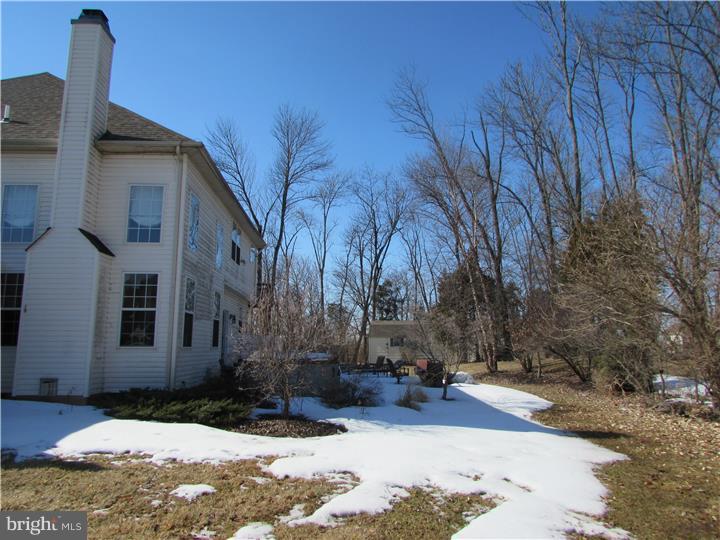 COUNTRY RIDGE - Residential