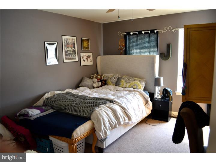 COUNTRY RIDGE - Residential