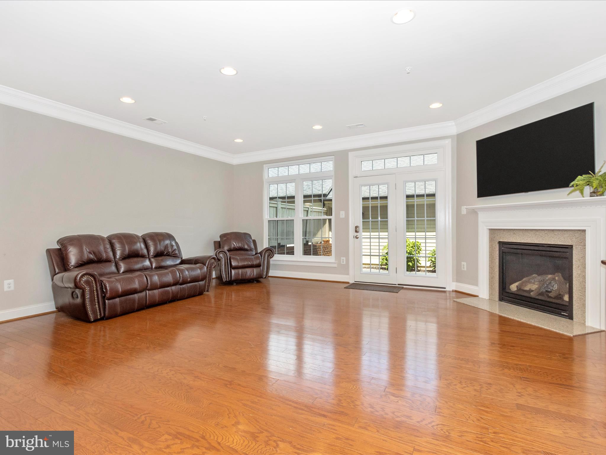 MAPLE LAWN - Residential