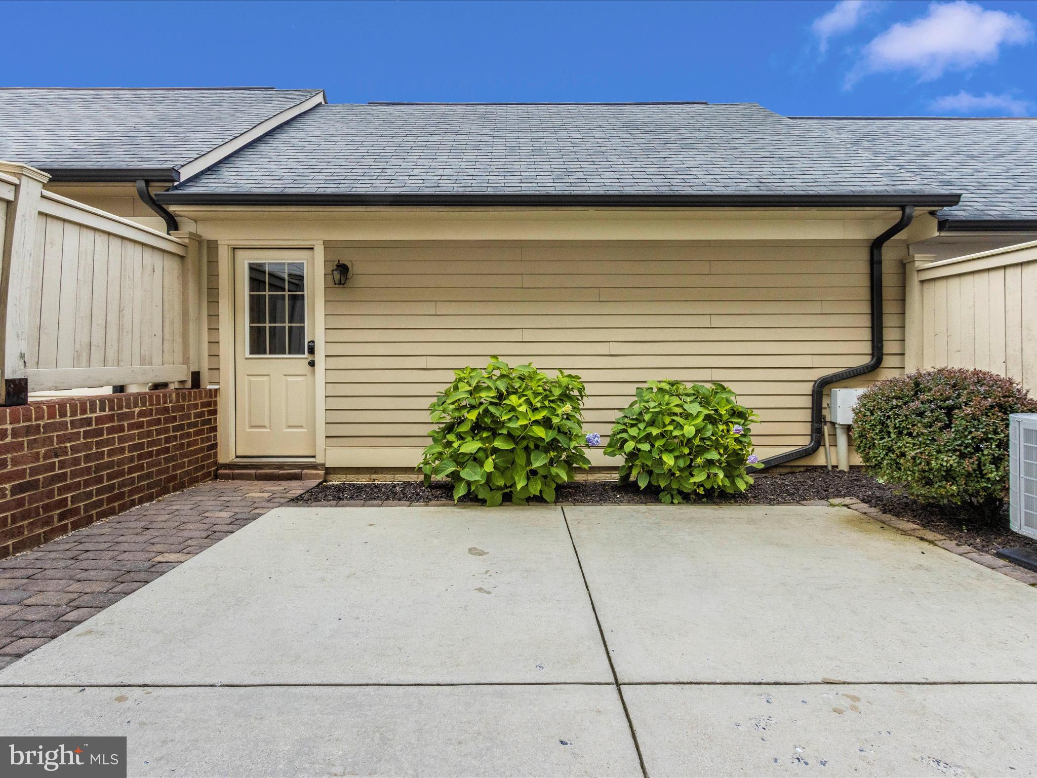 MAPLE LAWN - Residential