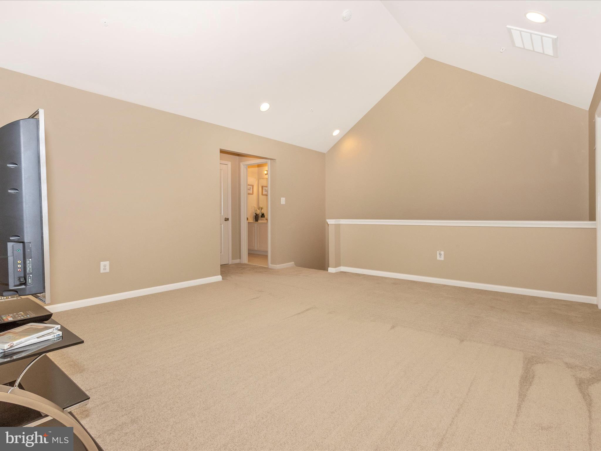 MAPLE LAWN - Residential