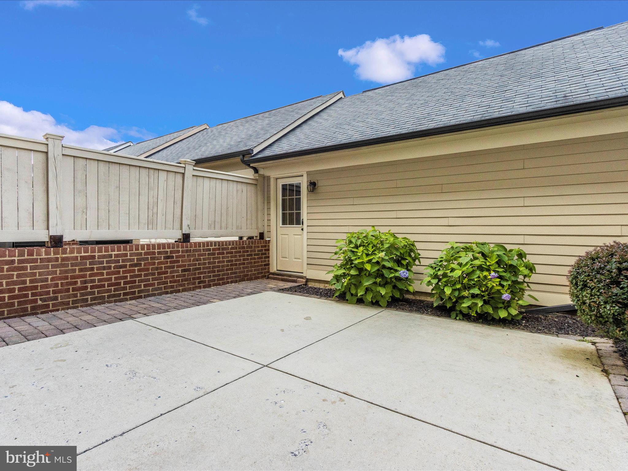 MAPLE LAWN - Residential