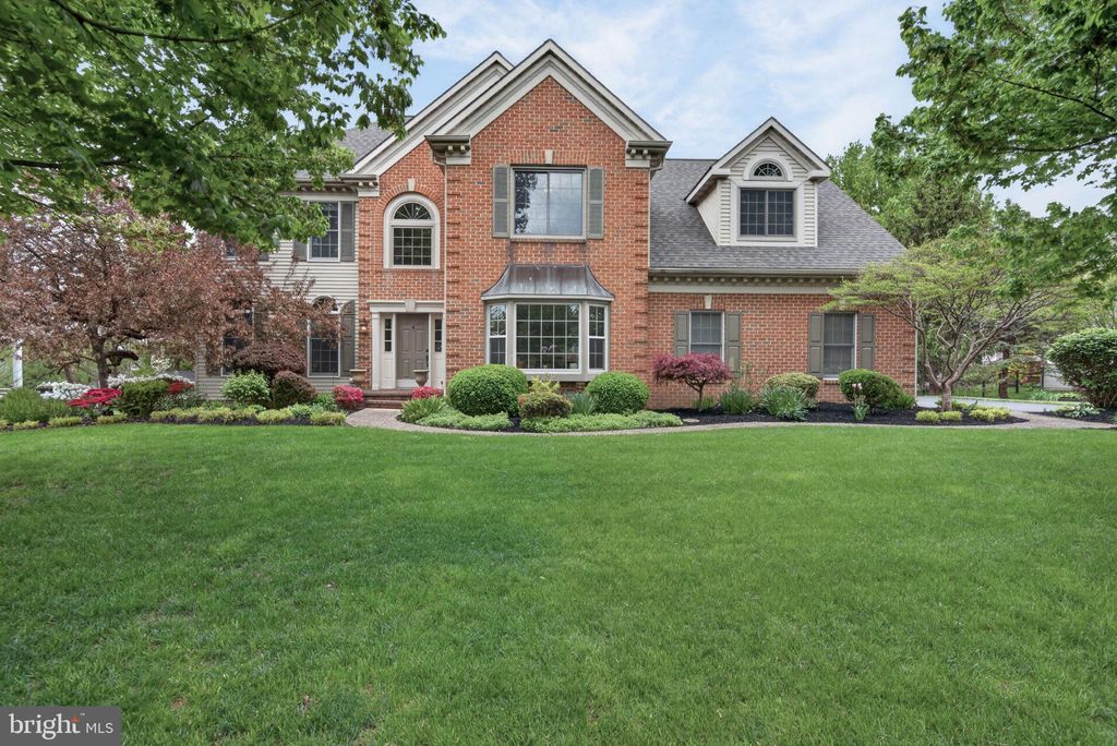 Photo of 209 Heatherstone Way, LANCASTER, PA 17601 (MLS # PALA2086838)