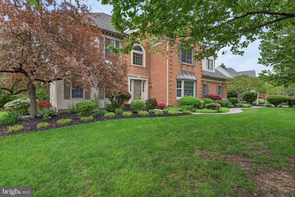 Photo of 209 Heatherstone Way, LANCASTER, PA 17601 (MLS # PALA2086838)