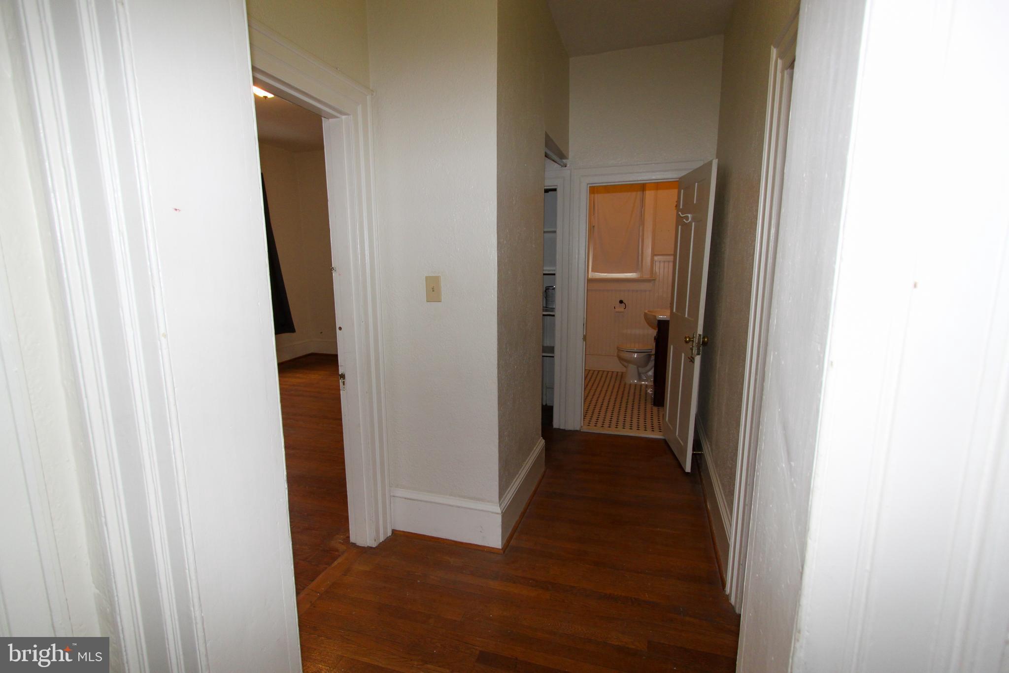 CHARLES TOWN - Residential Lease