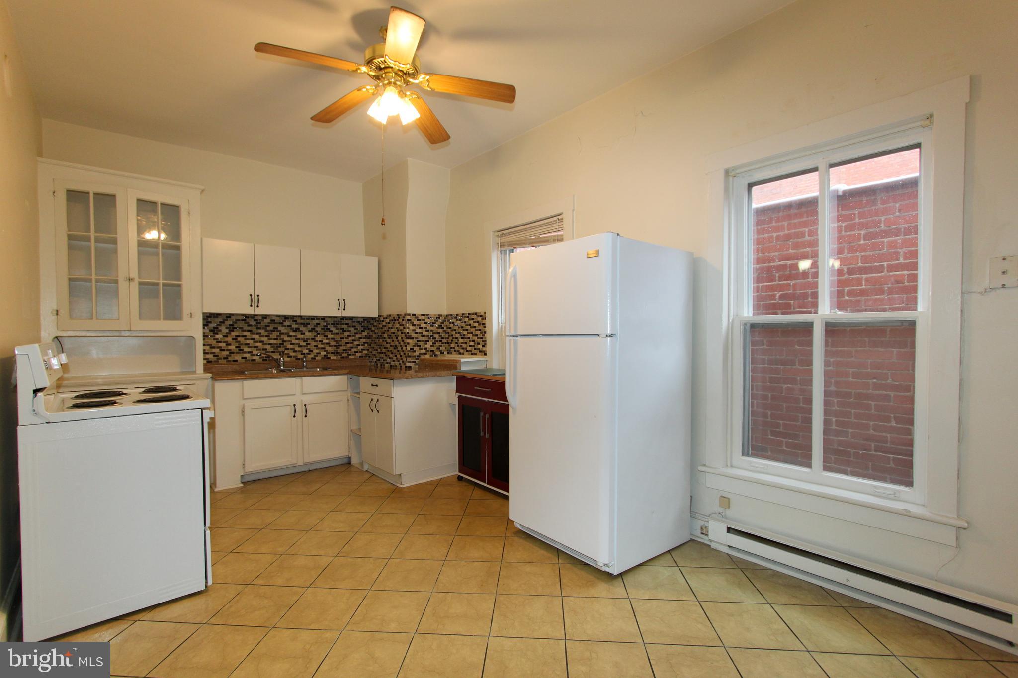 CHARLES TOWN - Residential Lease