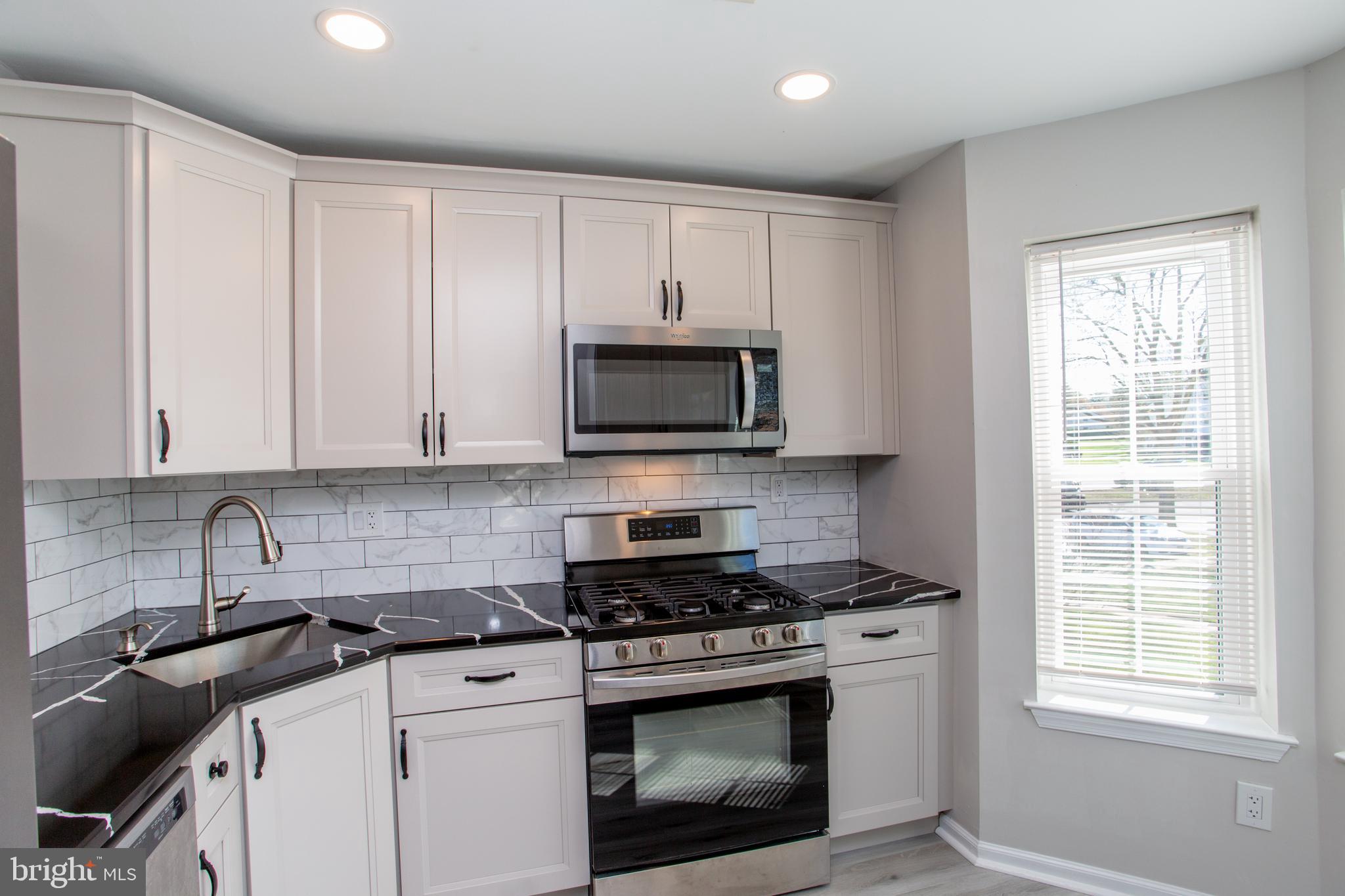 TAPESTRY - Residential