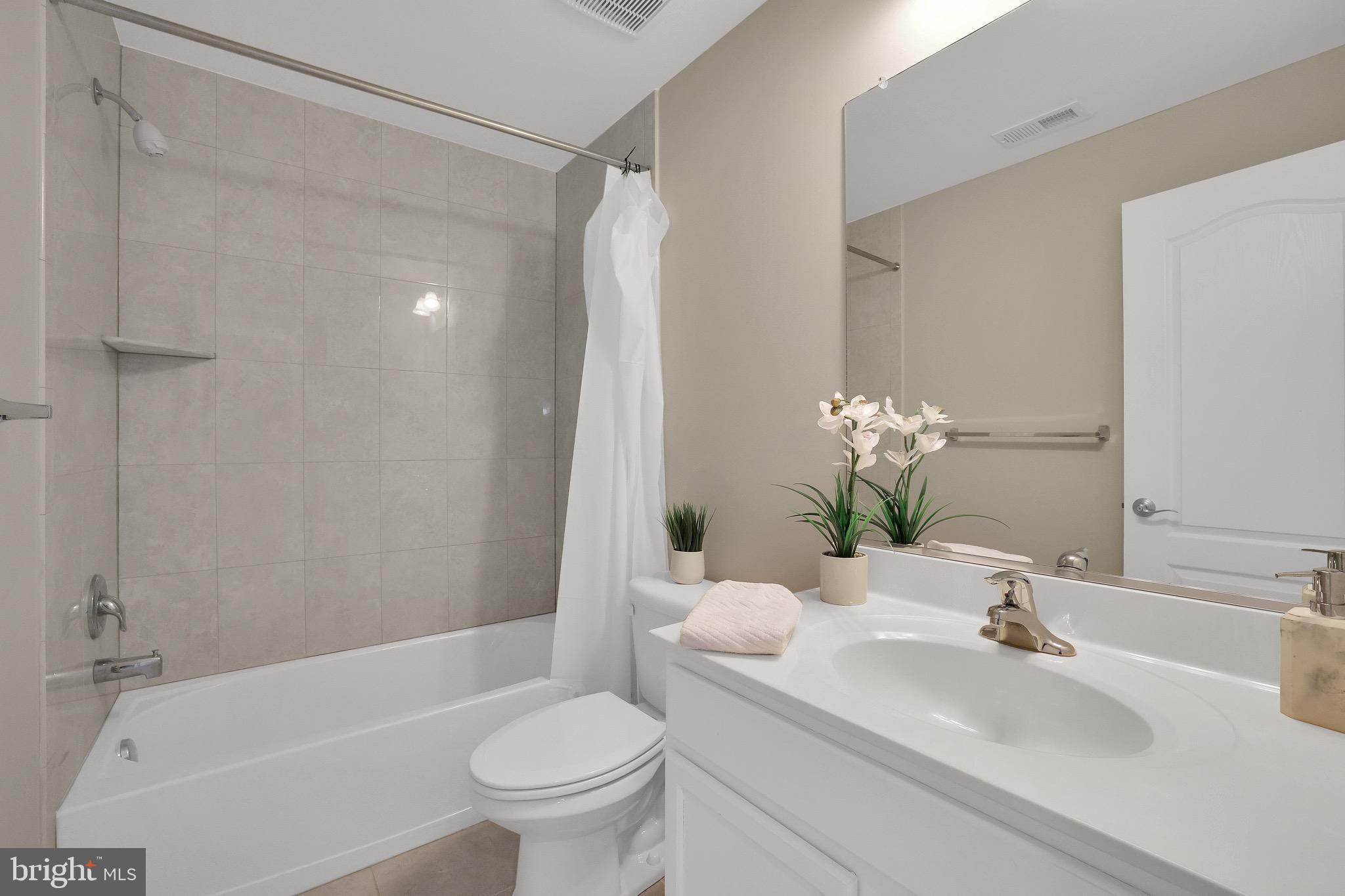 WINCOPIA FARMS - Residential