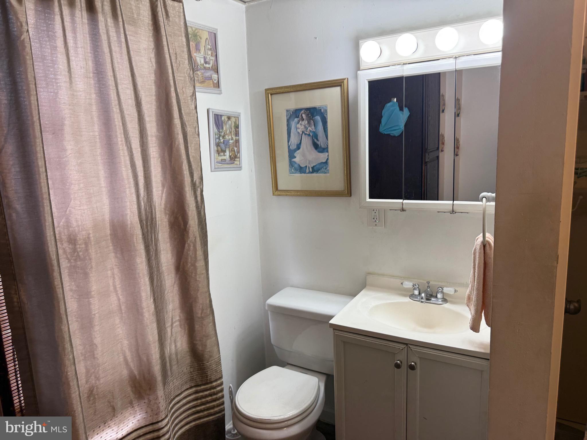 LEBANON - Residential