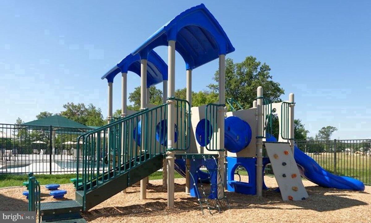 BALLARD GREEN - Residential