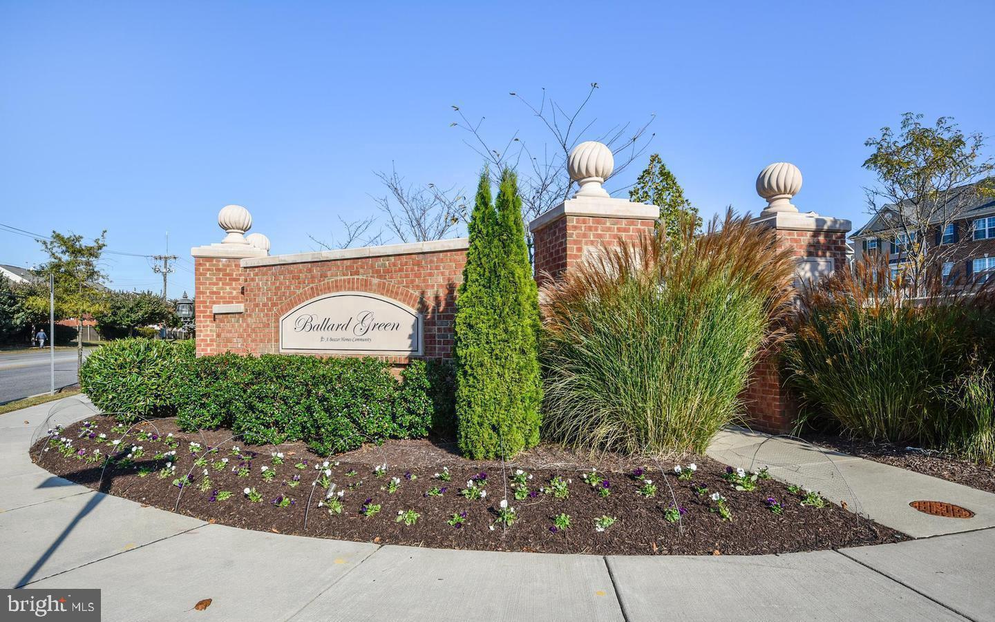 BALLARD GREEN - Residential