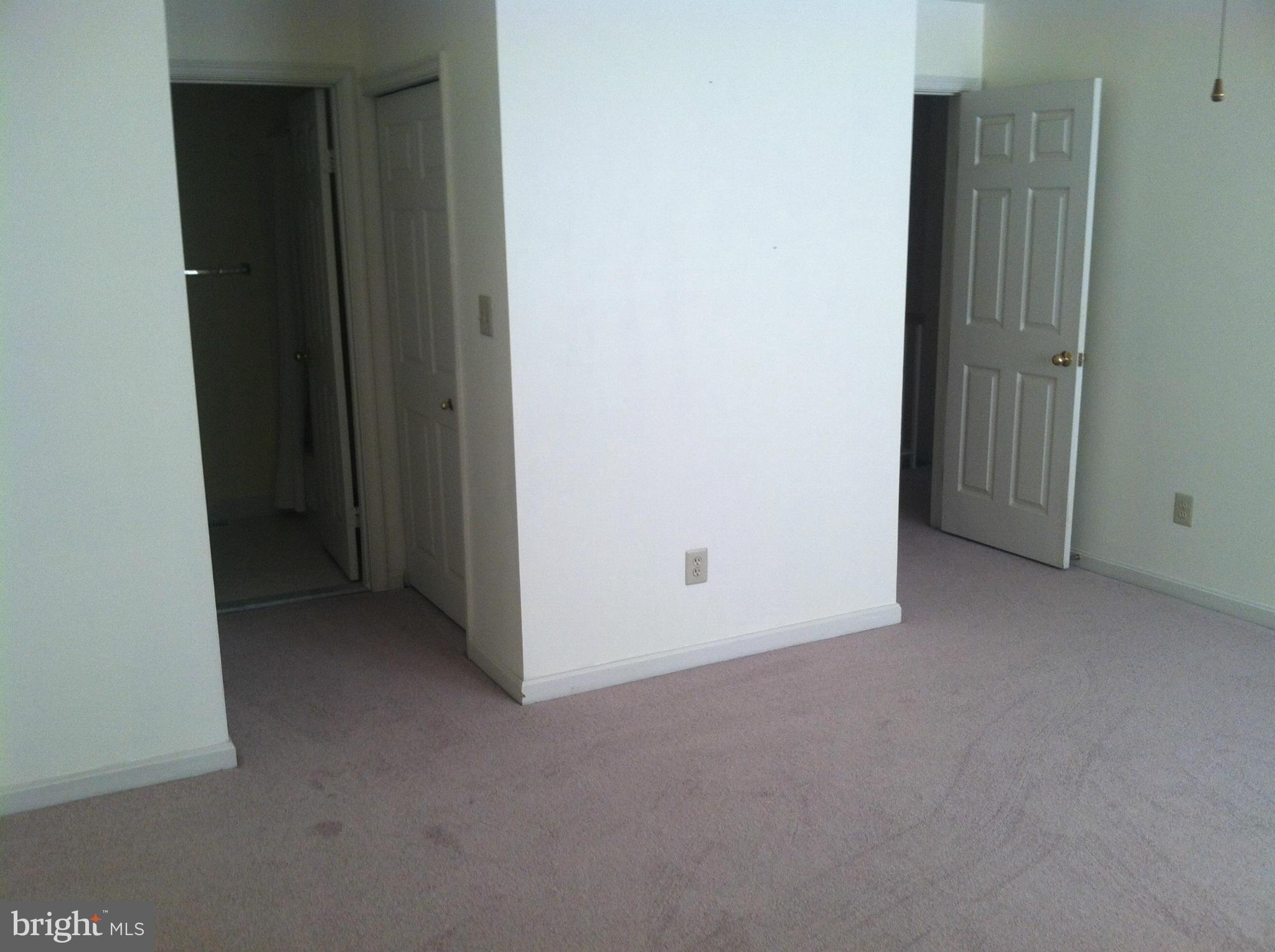 GLENSFORD CONDO - Residential